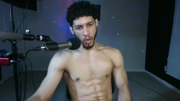 kevin9nch strip Webcam SHOW @ Chaturbate 20-05-2025