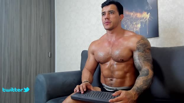 garret_alvin_ playtime Webcam SHOW @ Chaturbate 21-05-2025