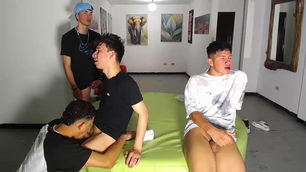 benz_boys fuckme Webcam SHOW @ Chaturbate 22-05-2025
