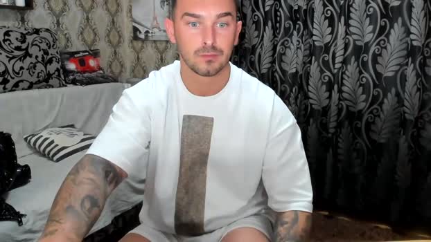 mastermusclejon spank Webcam SHOW @ Chaturbate 27-05-2025