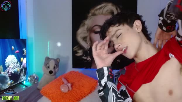 maxiy_001 suckcock Webcam SHOW @ Chaturbate 29-05-2025