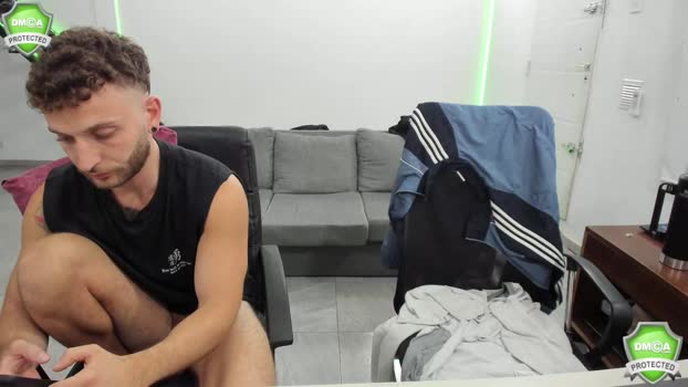 classied kiss Webcam SHOW @ Chaturbate 30-05-2025