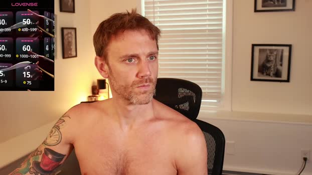 bradbronton suckshow Webcam SHOW @ Chaturbate 31-05-2025