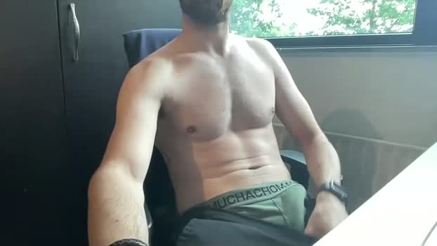 bullboyy1997 suckcock Webcam SHOW @ Chaturbate 02-06-2025