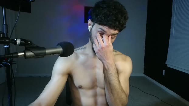kevin9nch sexybody Webcam SHOW @ Chaturbate 02-06-2025