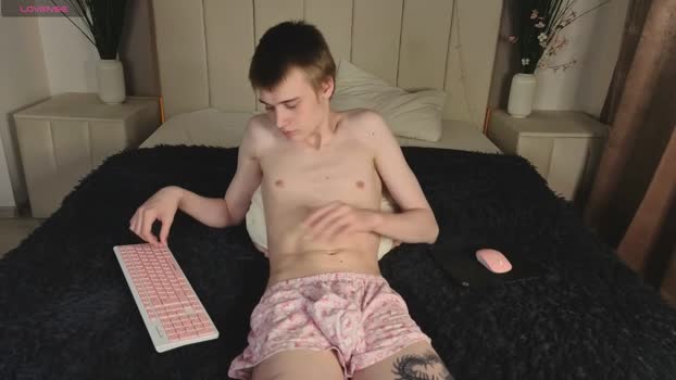 louie_evans oral Webcam SHOW @ Chaturbate 02-06-2025