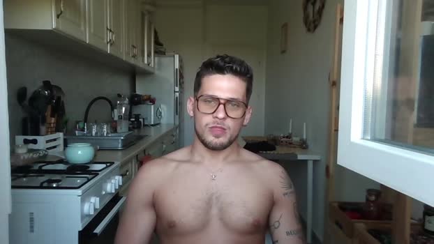 roberto_twink1 nasty Webcam SHOW @ Chaturbate 03-06-2025