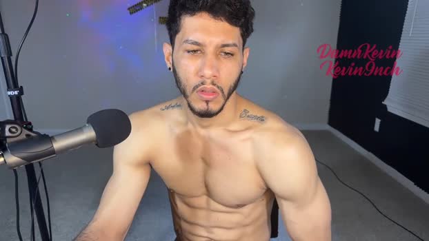 kevin9nch legs Webcam SHOW @ Chaturbate 03-06-2025