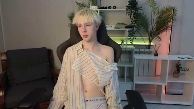 lucidangelok natural Webcam SHOW @ Chaturbate 05-06-2025