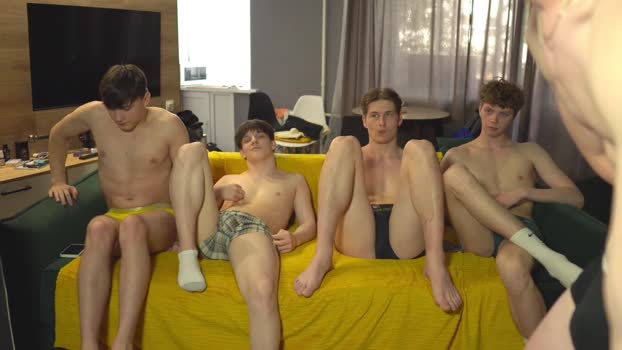 _sopranos_ deepthroat Webcam SHOW @ Chaturbate 06-06-2025