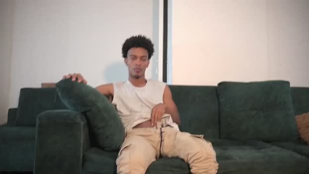 boys_milan orgasm Webcam SHOW @ Chaturbate 05-06-2025