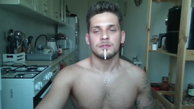 roberto_twink1 naughty Webcam SHOW @ Chaturbate 06-06-2025