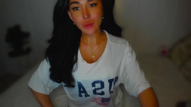 transnextdoor_ spanking Webcam SHOW @ Chaturbate 06-06-2025