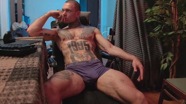 bulatov_x playtime Webcam SHOW @ Chaturbate 07-06-2025