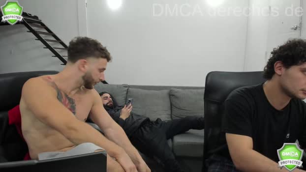 classied kiss Webcam SHOW @ Chaturbate 07-06-2025