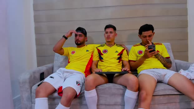 soccer_hot bigload Webcam SHOW @ Chaturbate 06-06-2025