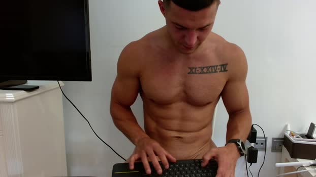 tomasmv toy Webcam SHOW @ Chaturbate 10-06-2025