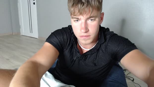 megamaxxxl strip Webcam SHOW @ Chaturbate 11-06-2025