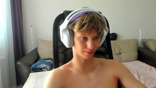 ostin_meoww kiss Webcam SHOW @ Chaturbate 13-06-2025
