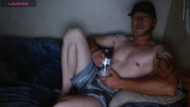 kylechat play Webcam SHOW @ Chaturbate 28-06-2025