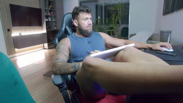 enrikoblue striptease Webcam SHOW @ Chaturbate 30-06-2025