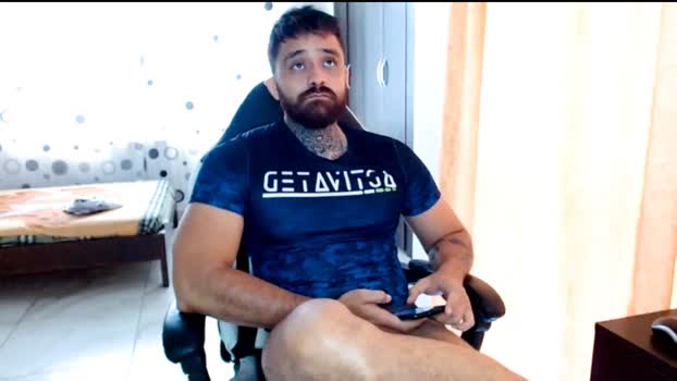 aronmiller404 bigdick Webcam SHOW @ Chaturbate 03-07-2025