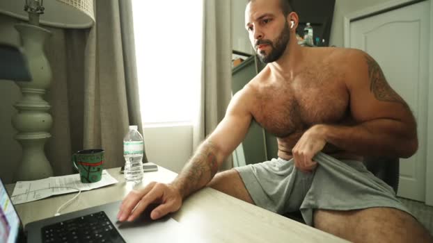 brucestryker fingering Webcam SHOW @ Chaturbate 03-07-2025