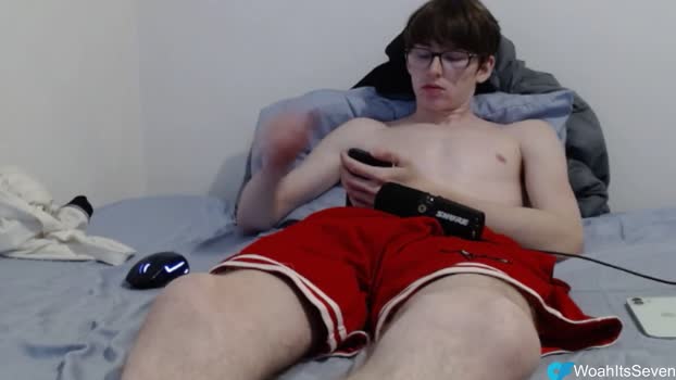 wowitsseven fingers Webcam SHOW @ Chaturbate 04-07-2025