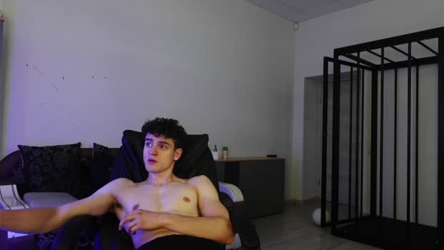 eric_poston Recorded Webcam SHOW @ Chaturbate 06-07-2025