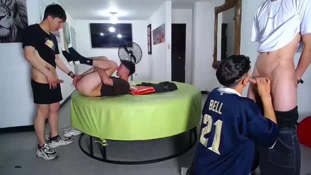 benz_boys naked Webcam SHOW @ Chaturbate 09-07-2025