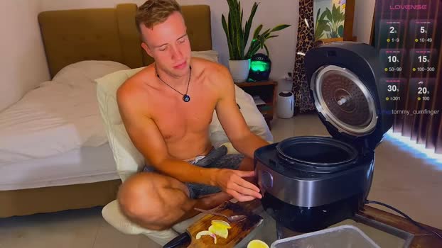 tommy_cumfinger hot Webcam SHOW @ Chaturbate 09-07-2025