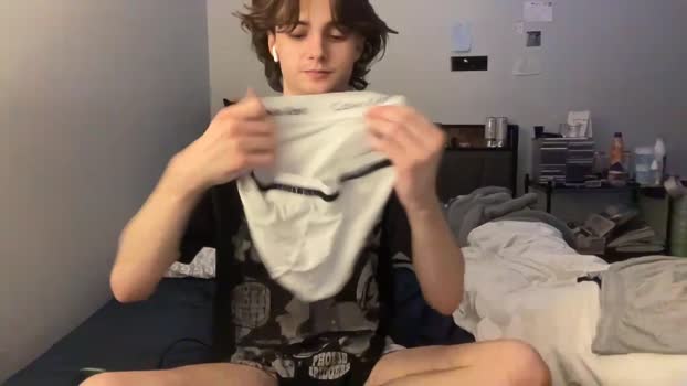 cool24twink sexyfeet Webcam SHOW @ Chaturbate 11-07-2025