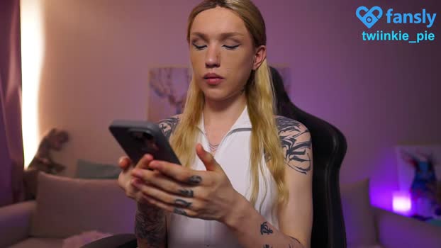 twiinkie_pie gag Webcam SHOW @ Chaturbate 12-07-2025
