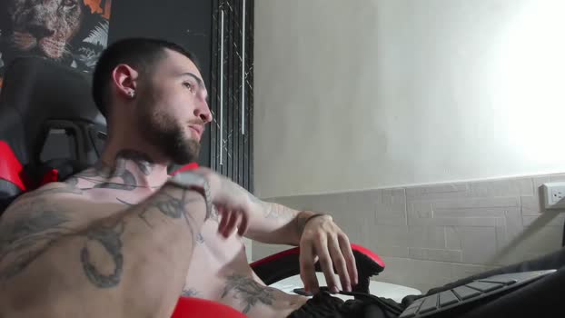 luke_davis01 Nude Webcam SHOW @ Chaturbate 14-07-2025