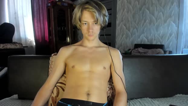 milkiwy kissing Webcam SHOW @ Chaturbate 14-07-2025