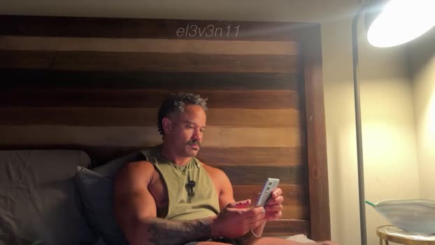 e13ven11 toys Webcam SHOW @ Chaturbate 15-07-2025