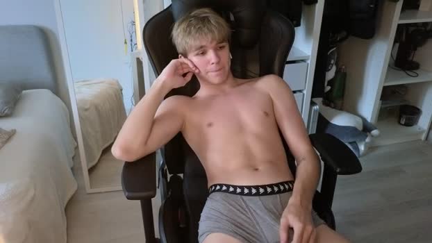 sw33theart_b0y legs Webcam SHOW @ Chaturbate 15-07-2025