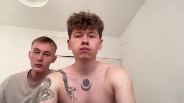 oliver_and_thomas kissing Webcam SHOW @ Chaturbate 20-07-2025