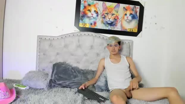 forbidden_kisses fingers Webcam SHOW @ Chaturbate 22-07-2025