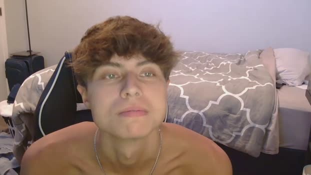 eprahsdahc kissing Webcam SHOW @ Chaturbate 24-07-2025