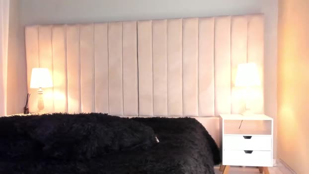 paulina_monrroy_ spanking Webcam SHOW @ Chaturbate 25-07-2025