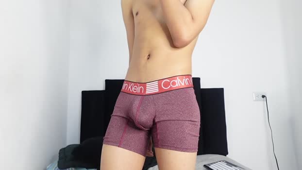 marcoalexlatino spank Webcam SHOW @ Chaturbate 26-07-2025