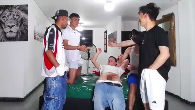 benz_boys kissing Webcam SHOW @ Chaturbate 30-07-2025