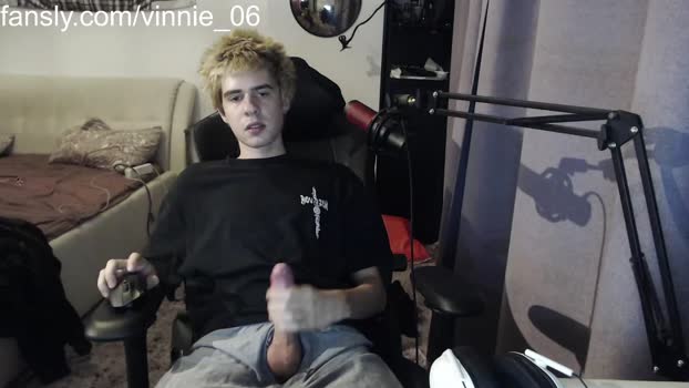 vinnie_06 lovense Webcam SHOW @ Chaturbate 30-07-2025