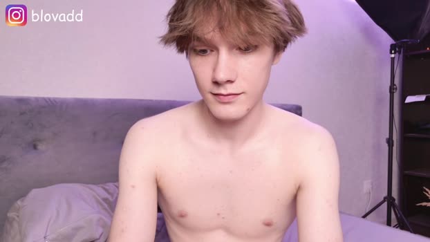 callmenineoneseven bicurious Webcam SHOW @ Chaturbate 01-08-2025