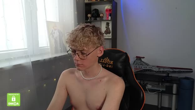 kirill_20_cm fuckface Webcam SHOW @ Chaturbate 02-08-2025