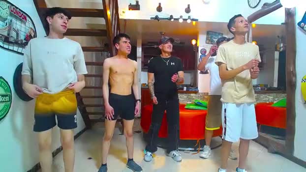 boschcz twink Webcam SHOW @ Chaturbate 02-08-2025