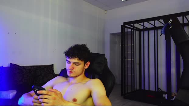 eric_poston XXX Webcam SHOW @ Chaturbate 03-08-2025