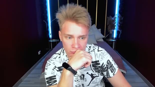 lawrence_miles Ass Webcam SHOW @ Chaturbate 04-08-2025