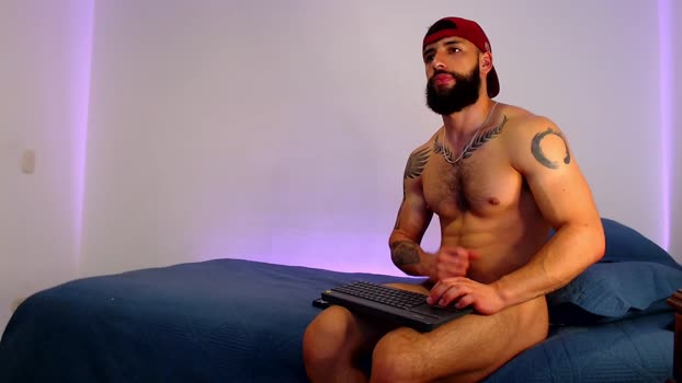 max_xl_ amateur Webcam SHOW @ Chaturbate 03-08-2025